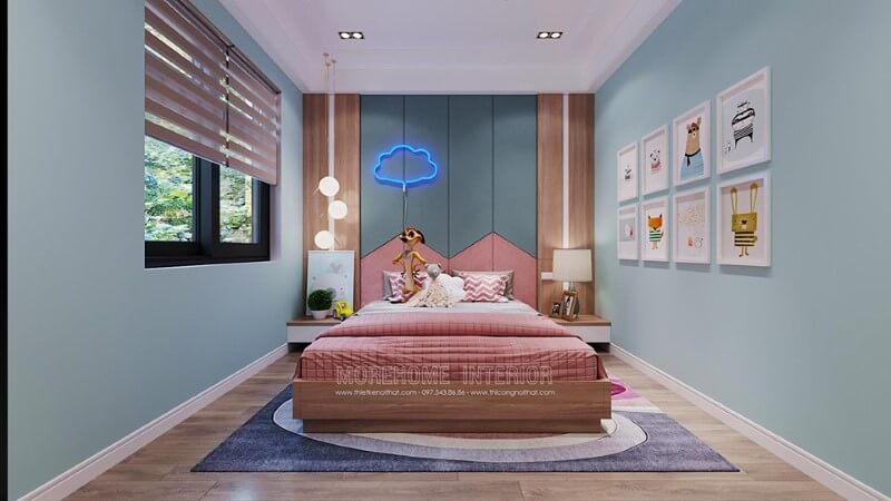 Mẫu giường ngủ bệt gỗ công nghiệp với tông màu nâu sáng mang lại sự hiện đại cho phòng ngủ của bé.